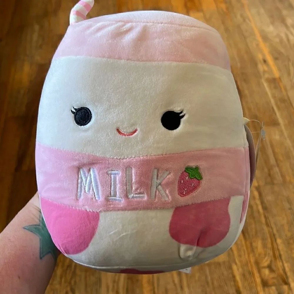 Squishmallows Amelie Strawberry Milk Cow 8”